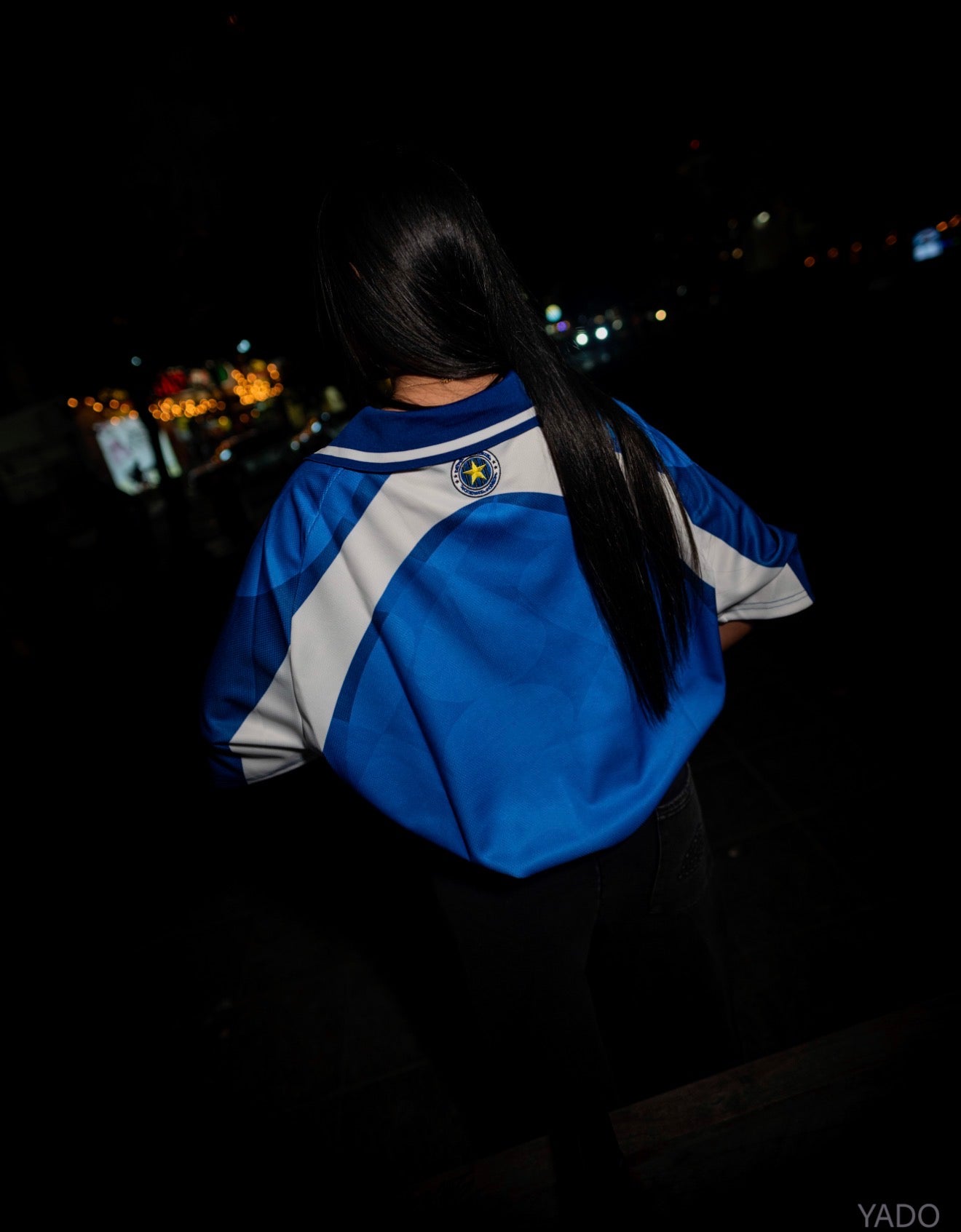 CAMISETA AZUL