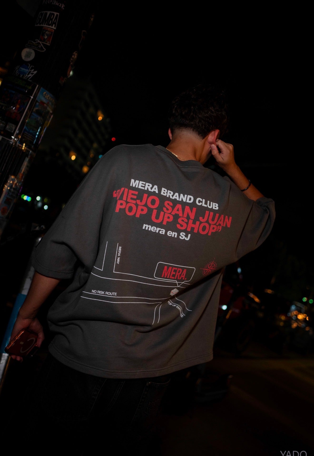 CAMISETA GRIS POP UP