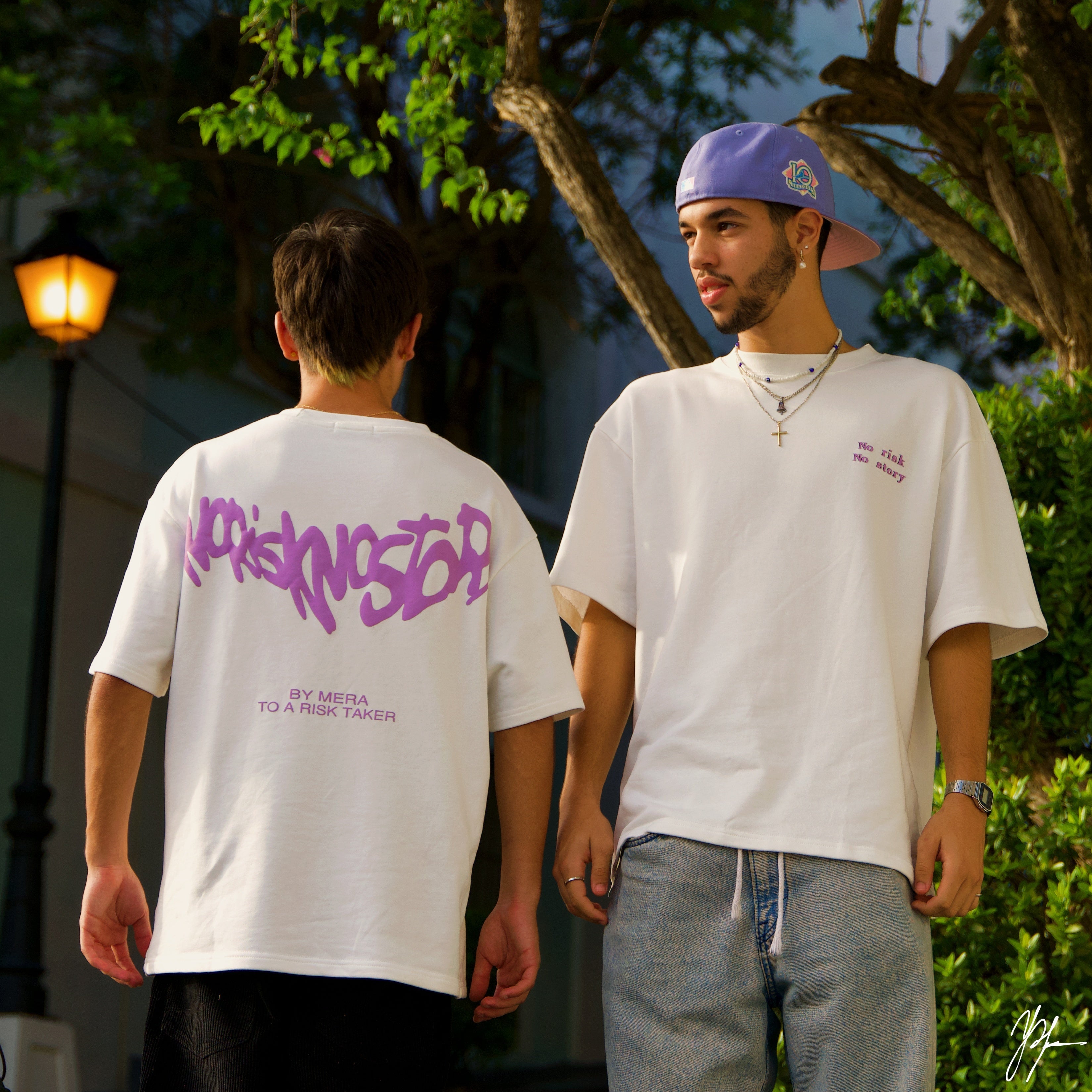 Camiseta morada "Risk Taker"