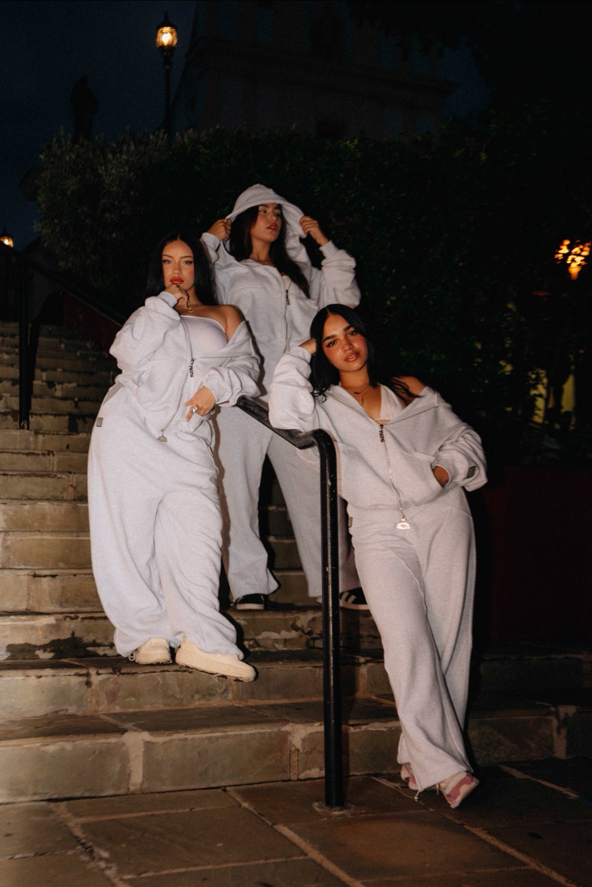 cBasics white Zip Up (RESTOCK)