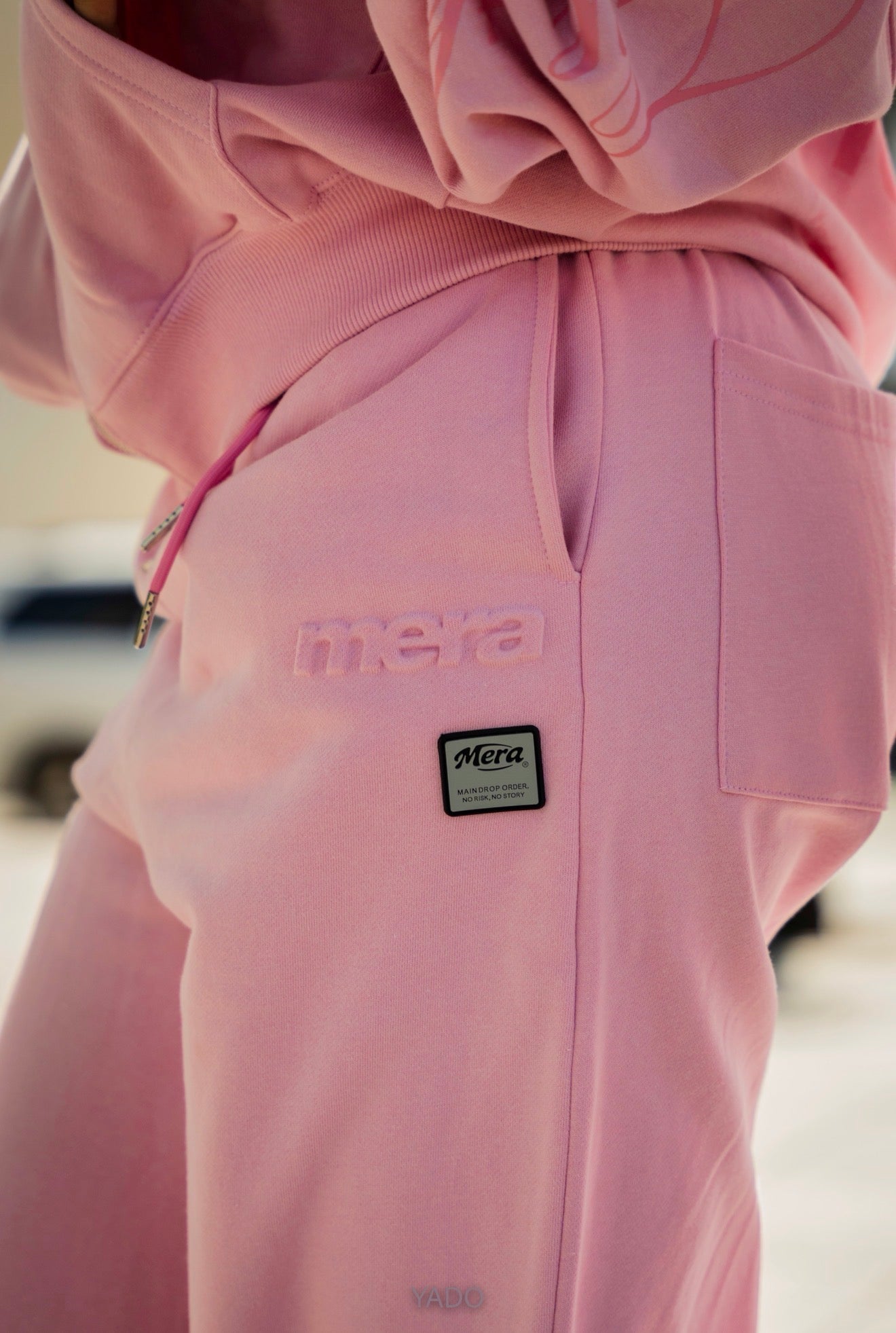 Pantalón de chándal rosa (reposición)