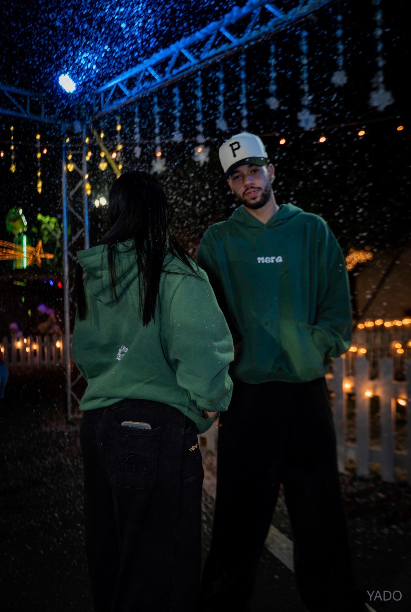 Sudadera con Capucha Verde Básica