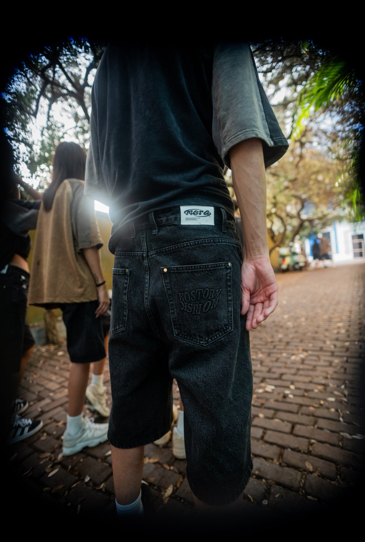 BLACK JORTS