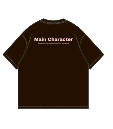 Personaje principal camiseta marrón